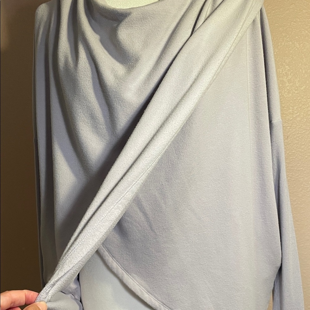 Athleta Light Lavender Apparel - Picture 5 of 6